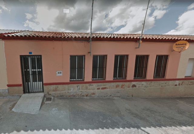Zamora Destino Vital - Arrendamiento de Local para Bar en Olmillos de Castro - Olmillos de Castro